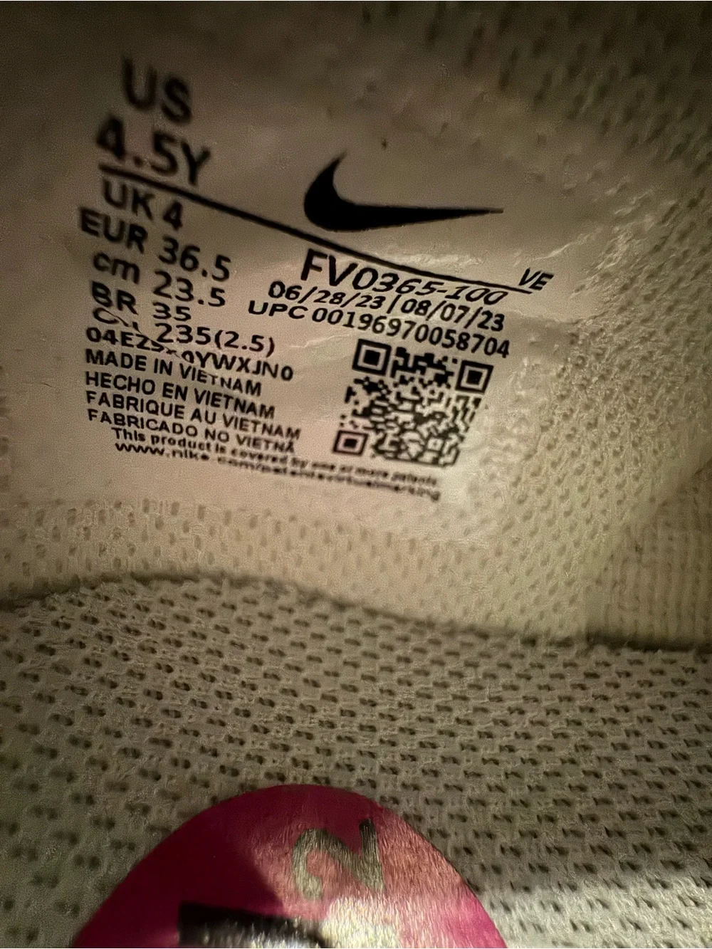 Nike Dunk Low GS “Reflective Swoosh White” Grey Sneakers FV0365 100 Size 4.5Y/6W